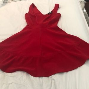 Size Small. lulu’s red skater dress
